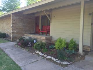 4118 Birmingham Pl, Tulsa OK  74105-4352 exterior