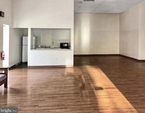 11503 Amherst Ave, Silver Spring MD 20902-2860 exterior