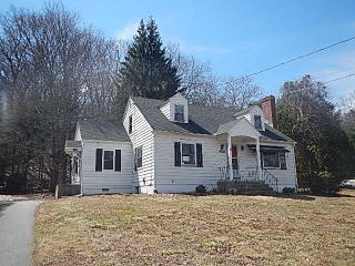 469 Windham Rd, Chestnut Hill CT  06226-3527 exterior
