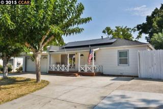 1820 Granada Dr, Concord CA  94519-1438 exterior