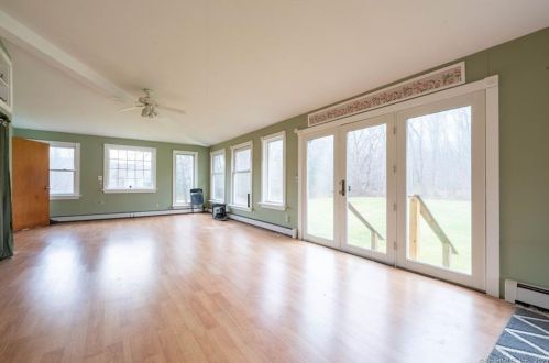 59 Salem Ridge Dr, Colchester CT  06420-3620 exterior