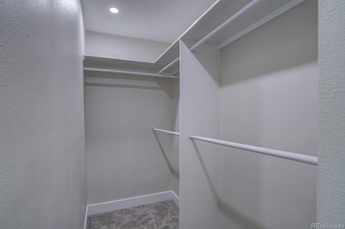 7959 Vincennes Way, Englewood CO  80112-3332 exterior