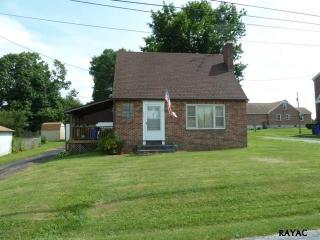 670 Skyline Dr, York, PA 17406-1542