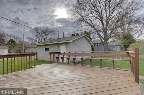 902 Cortland Dr, Saint Paul MN  55124-4701 exterior