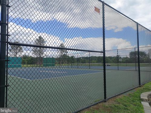 3 Normandy Square Ct, Silver Spring MD 20906-6116 exterior