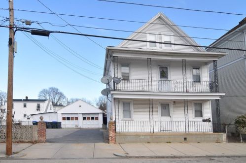 649 Union Ave, Providence, RI 02909-5420