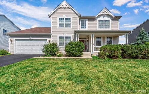 4432 Bickford Ave, Oswego, IL 60543-8166
