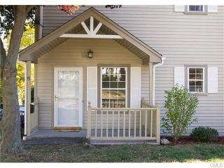 41 Fairfield Ave, Norwalk, CT 06854-2181