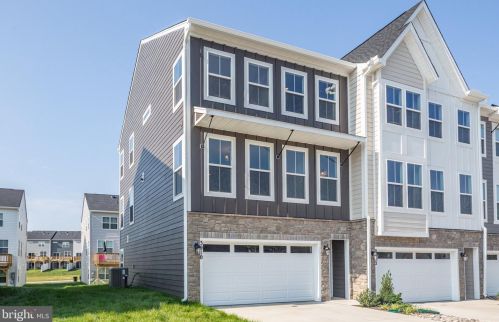 4110 Bolton Ln, Fredericksburg, VA 22408