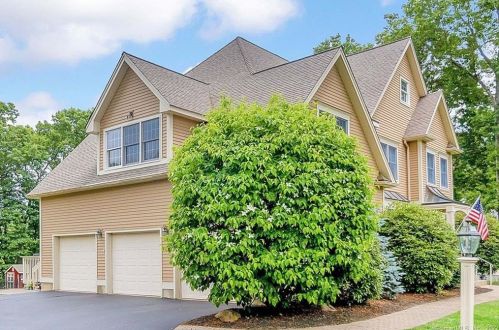 12 Ellridge Pl, Ellington, CT 06029-3633