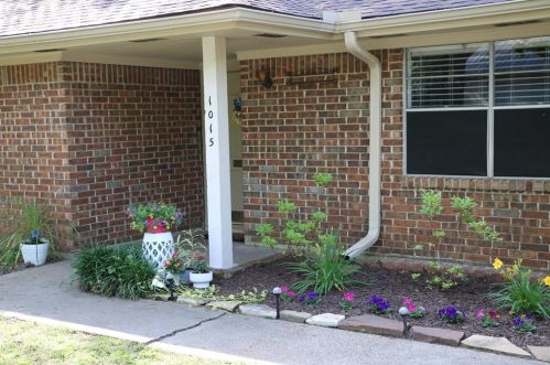 1015 Stevens Ave, Conroe TX  77301-1752 exterior