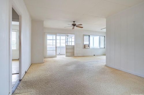 2317 Makanani Dr, Honolulu, HI 96817-2040