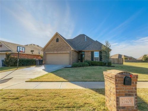 19409 Skylers Dr, Edmond, OK 73012-3512