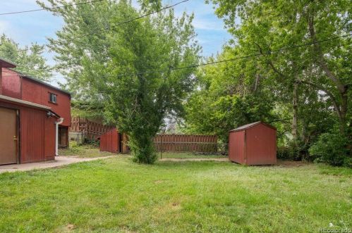 303 Iowa Dr, Lakewood CO exterior