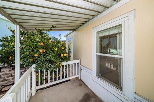 12825 Granada Dr, Poway, CA 92064-5753
