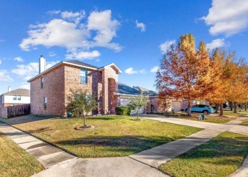 1122 Antoinette Dr, Princeton TX  75407-2807 exterior