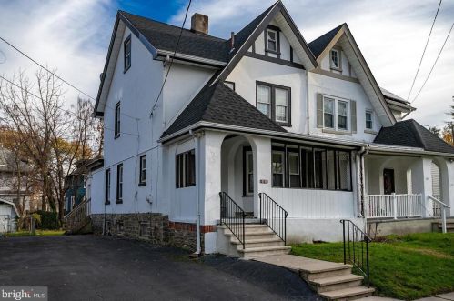 306 Beechwood Ave, Trenton NJ  08618-2522 exterior