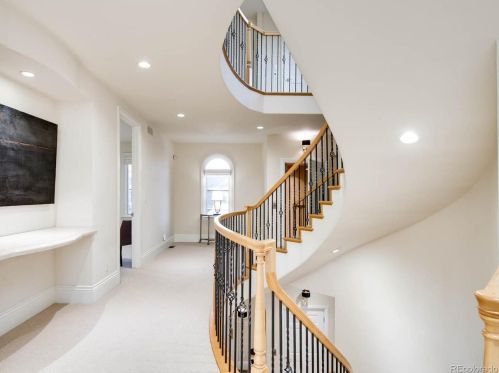 2720 4 Ave, Denver CO 80219-1613 exterior