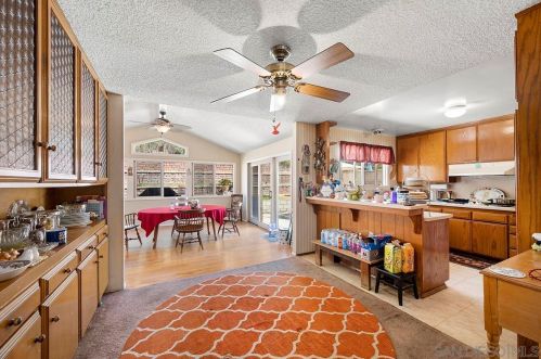 1139 Nolan Ave, Chula Vista CA  91911-3634 exterior