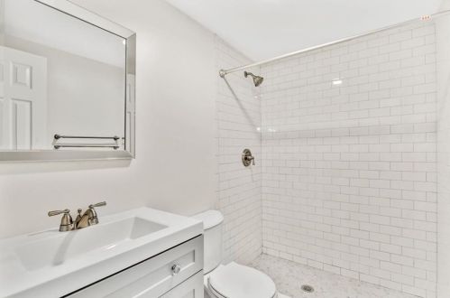 1678 Bridgeport Dr, Atlanta GA  30318-3332 exterior