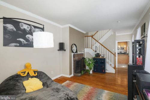 1336 Lombard St, Philadelphia PA  19147-1004 exterior