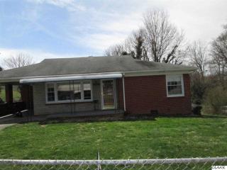 1035 Skyline Dr, Morristown, TN 37813-4757