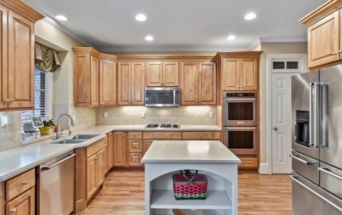 2308 Briarcliff Cmns, Atlanta GA  30345-2173 exterior