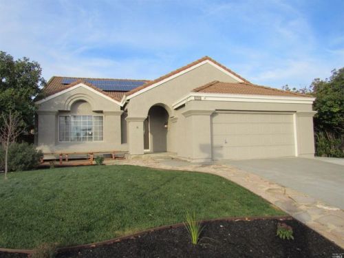 440 Limerick Way, Vacaville, CA 95688-9261