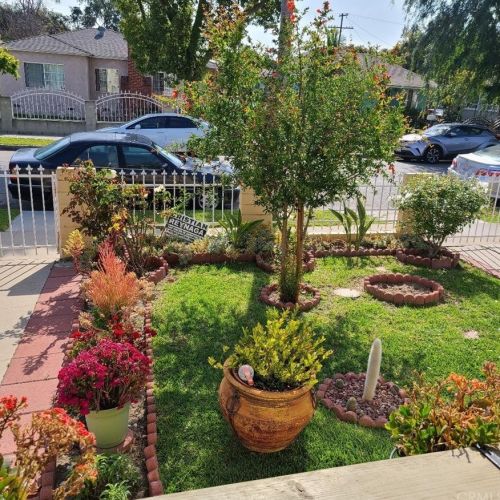 1503 Spring Ave, Compton, CA 90221-1446