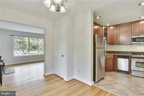 11009 Waycross Way, Kensington, MD 20895-1244