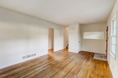 7010 Fielder Rd, Rex GA 30273-2410 exterior