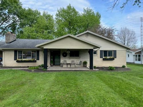 510 Sheffield Dr, Springfield, OH 45506-3736