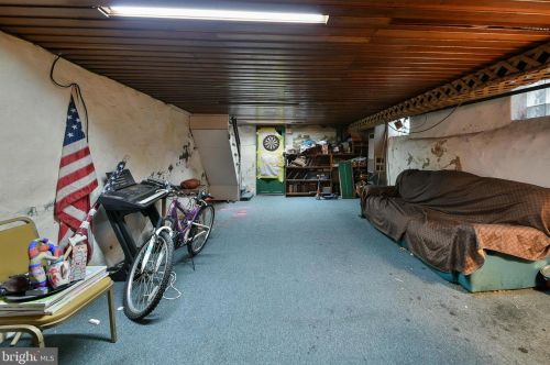 923 Fillmore St, Philadelphia PA  19124-2926 exterior