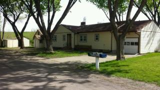 202 Mckinzie St, Mankato, MN 56001-1789