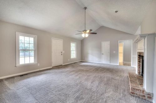236 Farmington Trce, Carrollton, GA 30116-1863