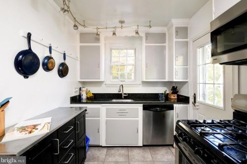 1313 Elson Ct, Silver Spring MD 20912-7027 exterior