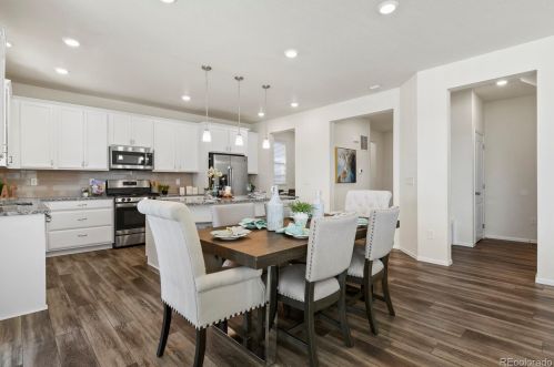 1075 Grand Baker Ct, Aurora CO  80018 exterior