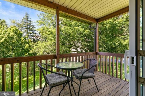 104 Cliff Ave, Lancaster PA  17602-4700 exterior