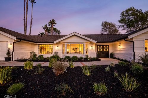 1232 Pleiades Dr, Vista CA  92084-6531 exterior