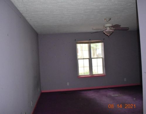 223 Hannah Ct, Barnesville, GA 30204-3512