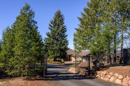 1500 Lofty View Dr, Paradise, CA 95969-2151