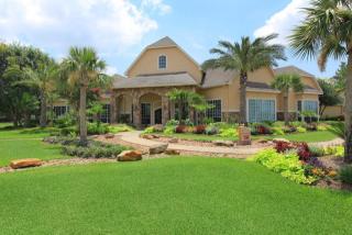 12502 Seattle Slew Dr, Houston TX  77065-4573 exterior