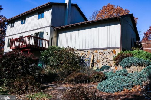 916 Bishop Walsh Rd, Cumberland MD  21502-1806 exterior