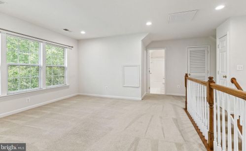15672 Altomare Trace Way, Woodbridge VA  22193-5779 exterior