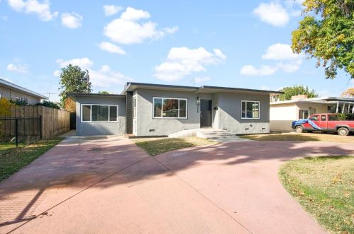 325 Oakshire Ave, Modesto, CA 95354-3017