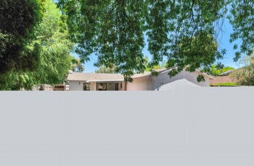 1262 Tiger Tail Dr, Riverside CA  92506-5475 exterior