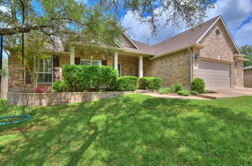 130 Chancery Ct, Austin, TX 78737-4582