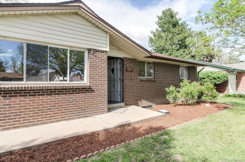 12337 Kentucky Ave, Denver, CO 80012-3320