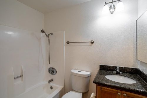 488 Dempsey Rd, Milpitas CA 95035-5692 exterior