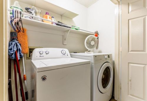 1500 Finley St, Cedar Hill TX 75104-4201 exterior